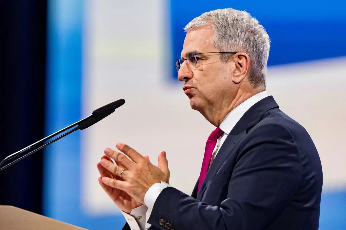 Nestlé está en crisis de liderazgo por el romance secreto de su CEO, Laurent Freixe 