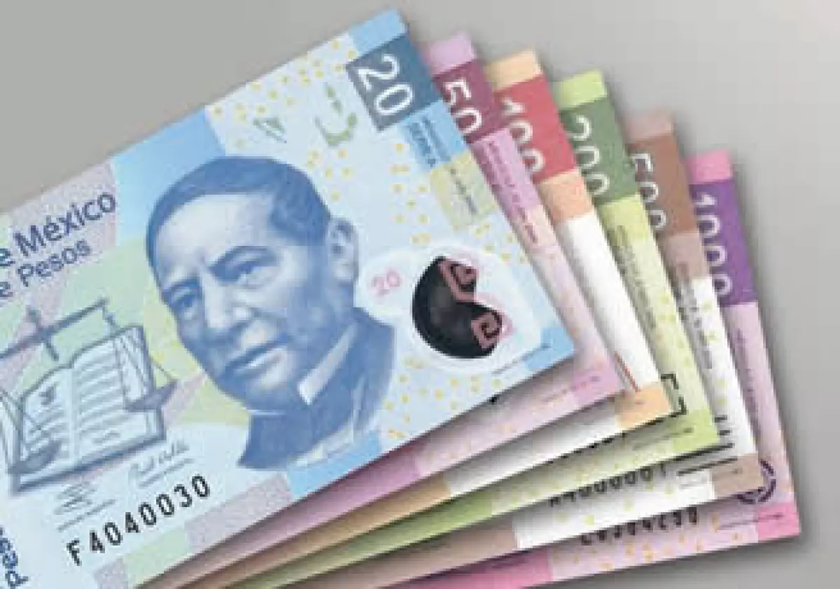Los analistas consultados por el Banco de México esperan que el tipo de cambio se ubique en 13.04 pesos por dólar al cierre de 2010. (Foto: Cortesía Banco de México)