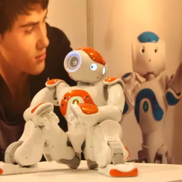robot NAO