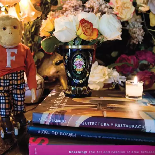 PARA LOS SERES QUERIDOS. La señora Berger se interesó aún más por los muñecos cuando nacieron sus nietos.