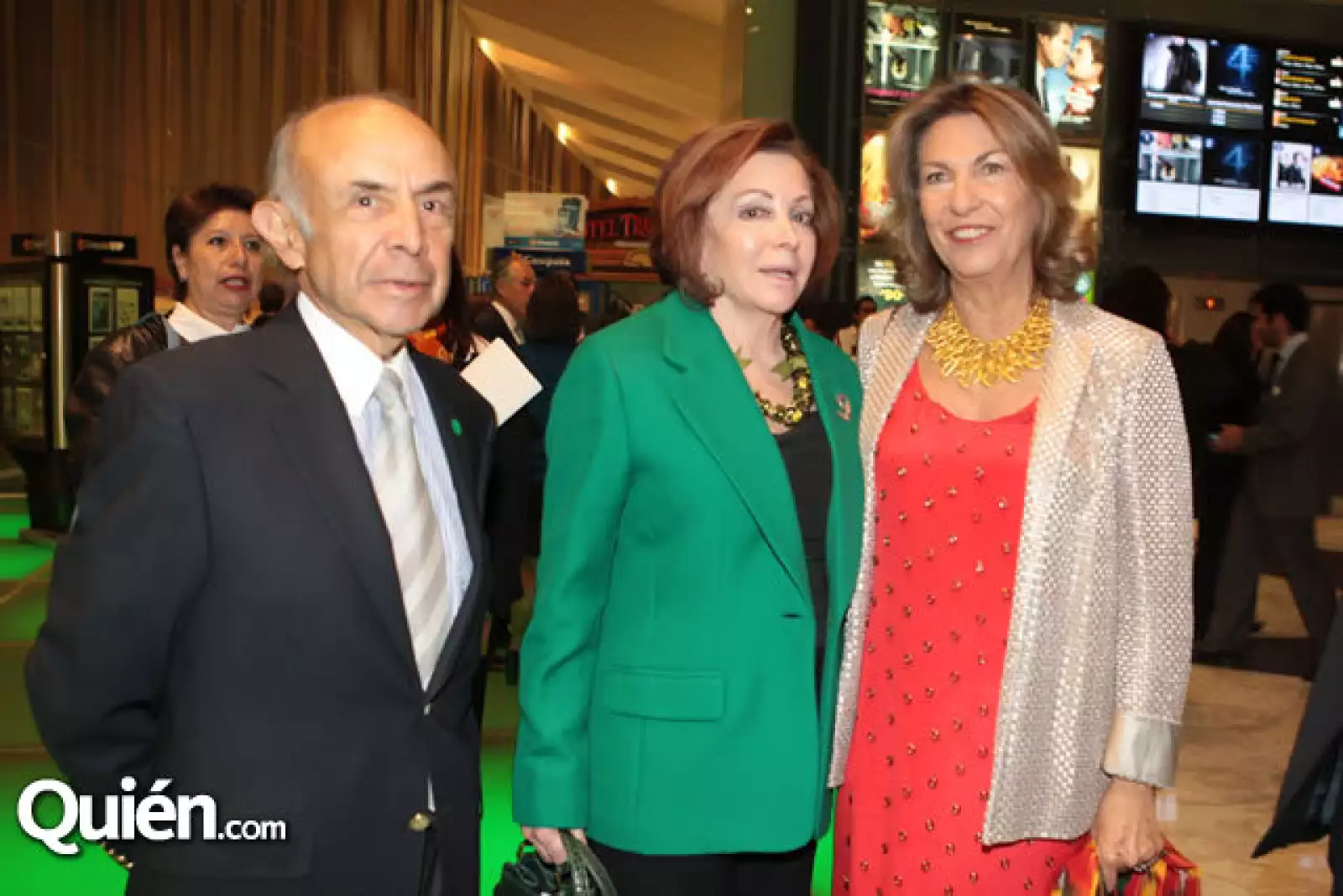 Clemente Serna,María Luisa Serna,Marie Thérese Arango