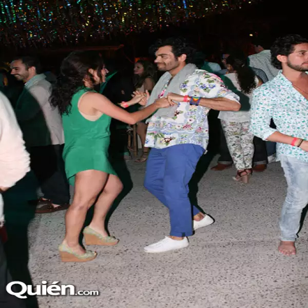 Mariana Burelli,Gonzalo García Vivanco