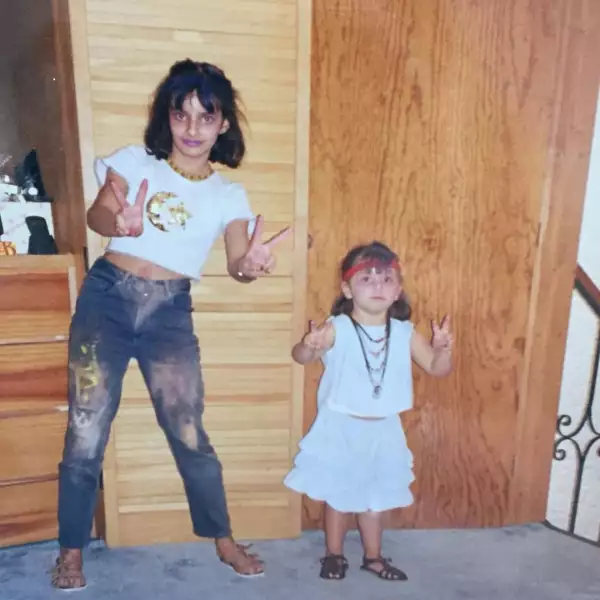 aislinn-derbez-hermana