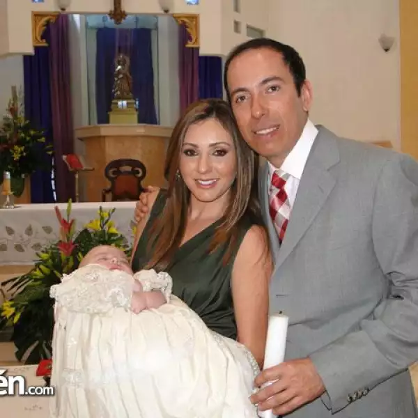 Cristi Hernández,Abelardo Orendain con el pequeño Matías