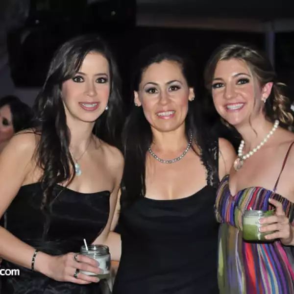 Michelle Mendoza,Concepción Aguilar,María Andrea Utzinger