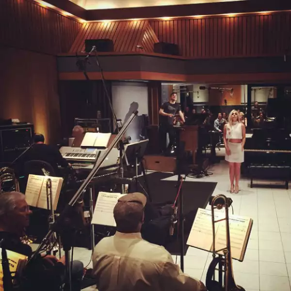 Lady Gaga durante su ensayo para el Oscar.