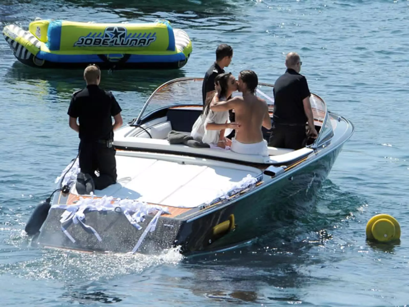 Tamara se casó con Jay luego de varios romances fallidos, el último con su ex, Omar Khyami, luego de que llegara a sus manos un video en el que le era infiel con otra mujer.