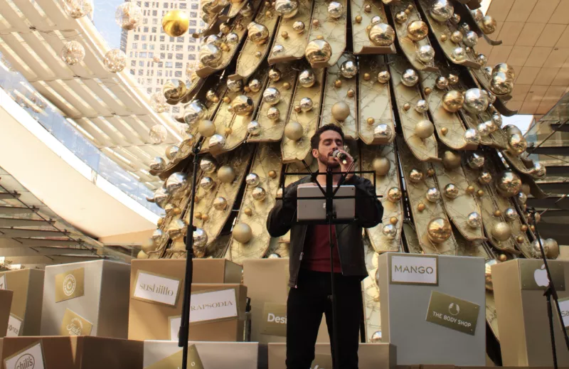 Pato Tello en concierto en Antara