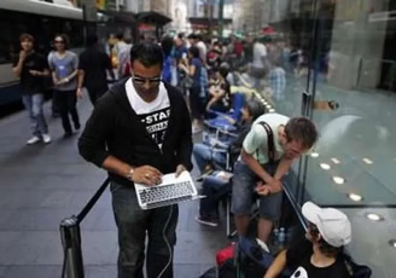 Australia fue de los primeros países en darle la bienvenida a la iPad 2 (Foto: Reuters)