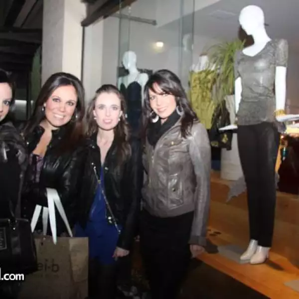 Inaugruaci?ei-b Fashion Suite