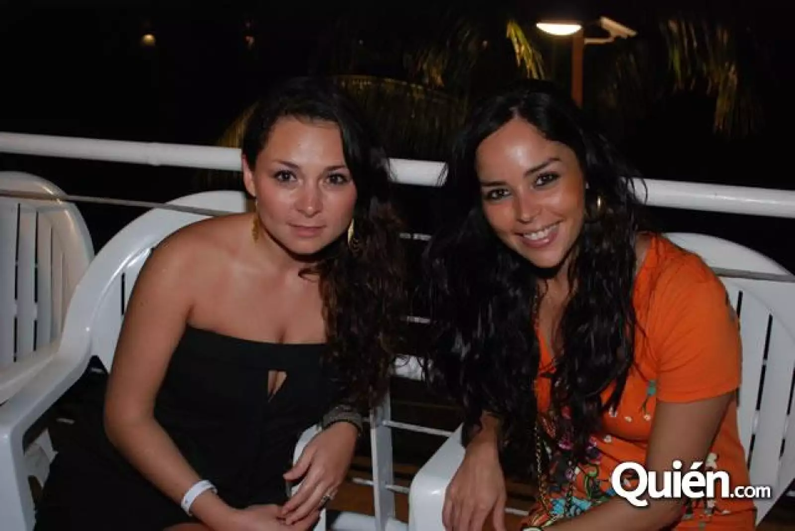 Fiesta en yate de Marcos Constandse