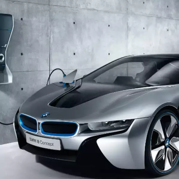 Autom�vil el�ctrico 3