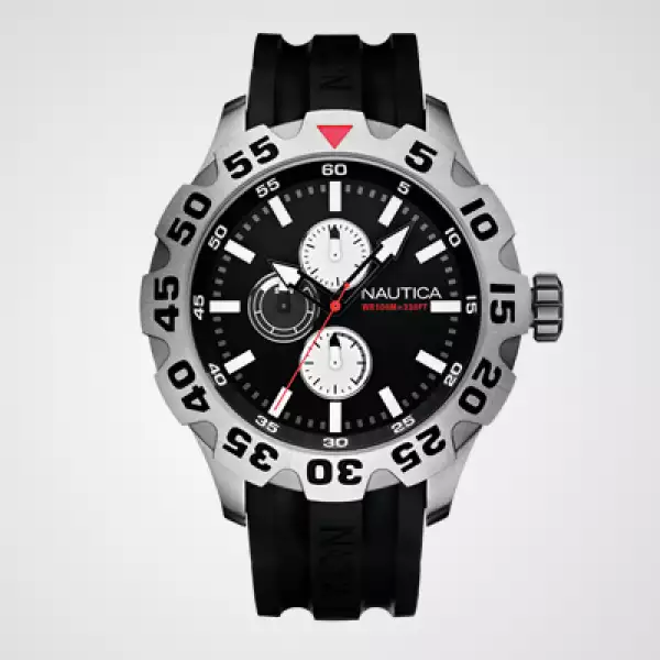 Para los amantes del buceo, la natación y la navegación, este cronógrafo modelo BFD 100 Multi, tiene una caja de acero inoxidable de 50 mm, correa de caucho negra, manecillas luminiscentes y es hermético al agua hasta 10 ATM.