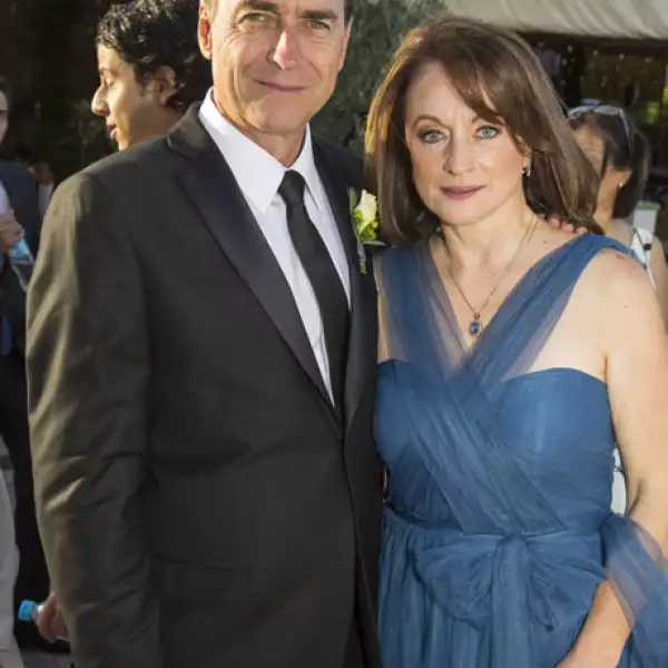 Sergio e Isabel Barrera (Papás de la novia)