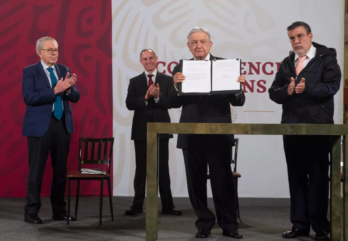 AMLO y la consulta popular.jpeg