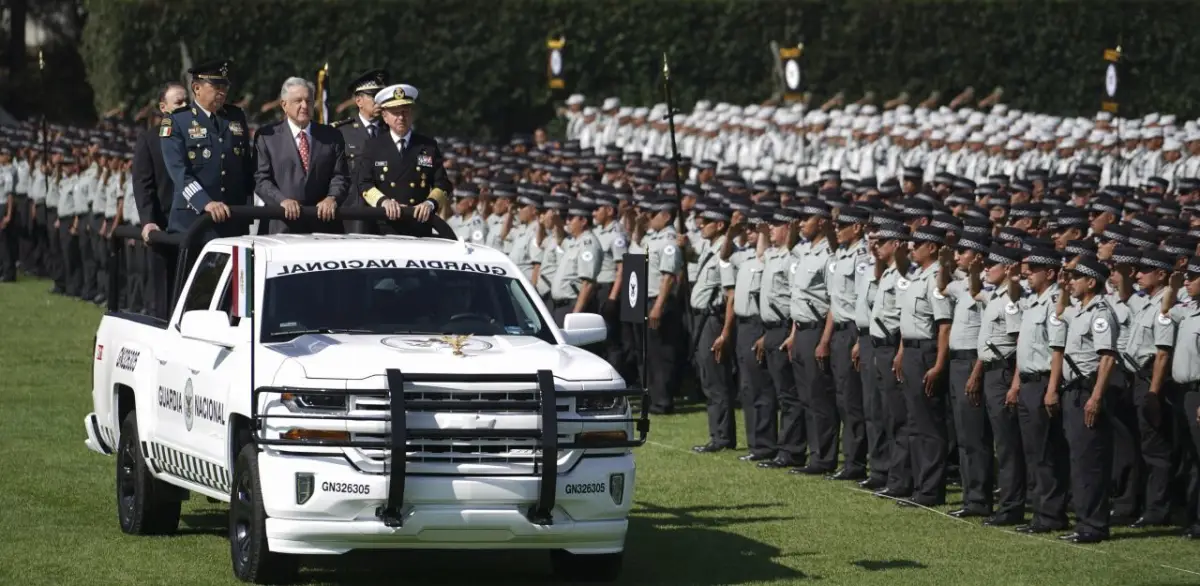 Es el aniversario de la Guardia Nacional, cumple tres años. 