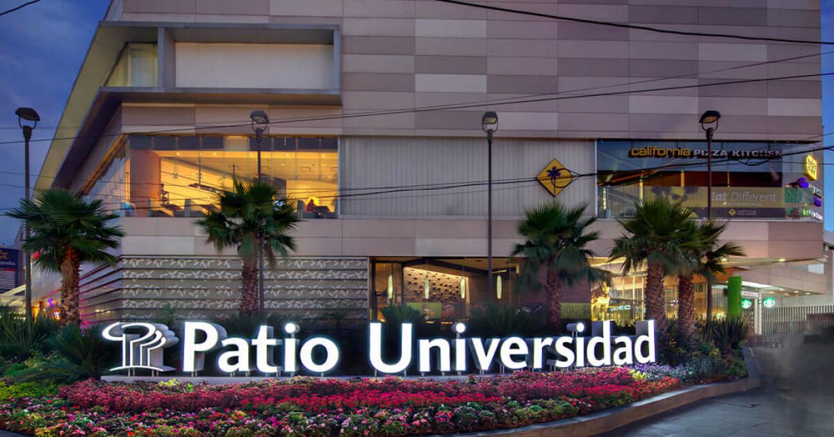 Plaza Universidad'ın önünde Slim'in hakimiyetine meydan okuyan plaza Patio Universidad'ın sahibi kim?