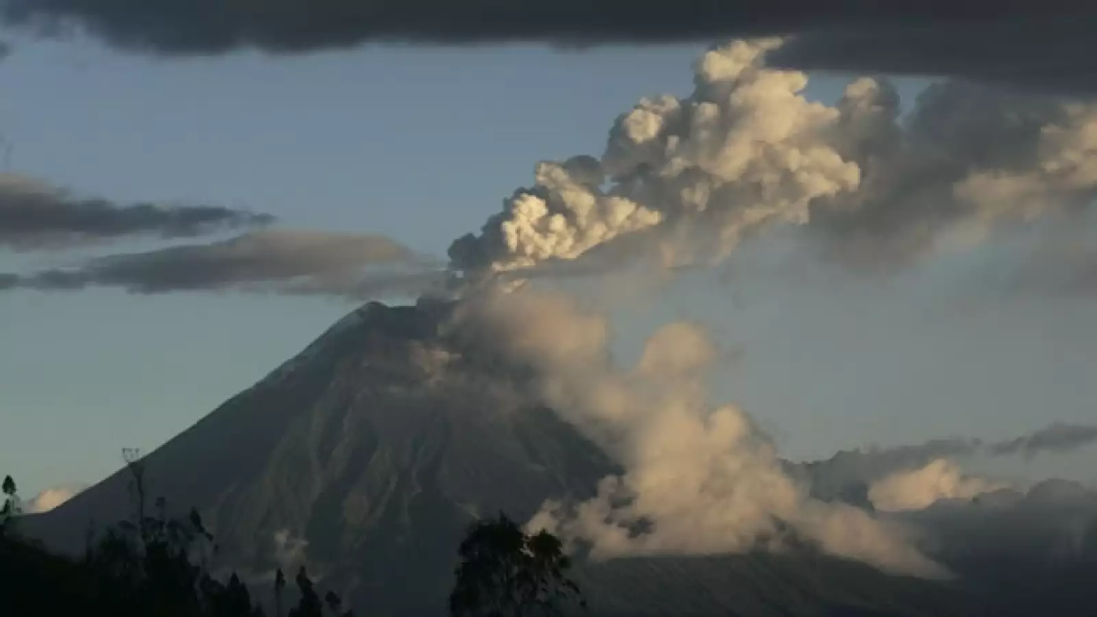 volcan de ecuador