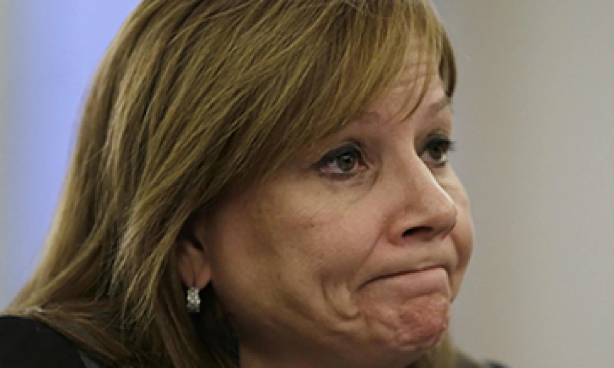 La CEO de GM, Mary Barra, ha comparecido en múltiples ocasiones para responder por las fallas. (Foto: Reuters)
