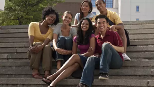 El desempleo juvenil será el eje de la Cumbre en México. (Foto: Thinkstock)