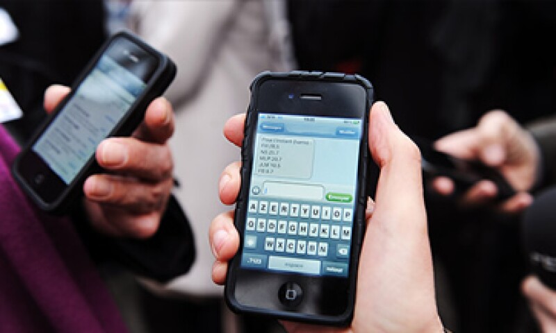 iMessage fue lanzado en 2011 pero apenas en marzo, la DEA descubrió que no podía rastrear los mensajes que se mandan desde esa aplicación. (Foto tomada de cnnmoney.com)