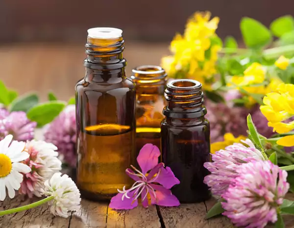 Los aceites esenciales te ayudarán a relajarte antes de dormir.