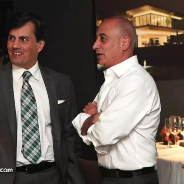 Humberto Zezati,Ezequiel Farca