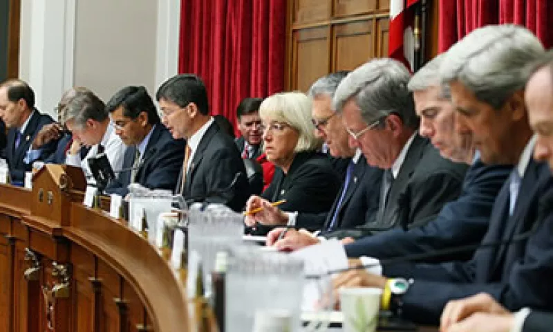 El comité de deuda deberá proponer reducciones al déficit de EU el 23 de noviembre. (Foto: Cortesía CNNMoney)