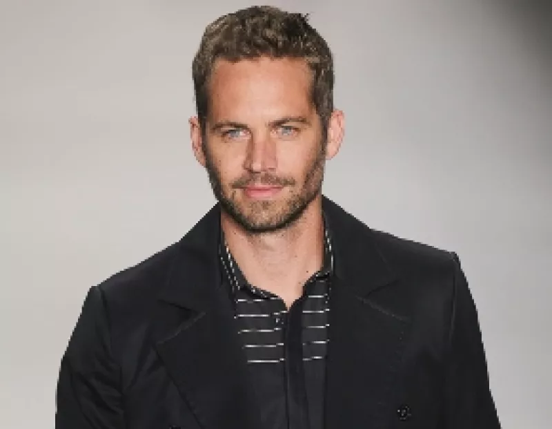 Los padres del actor de `Fast & Furious´, la madre de su hija y su última pareja comenzaron los trámites legales para obtener su fortuna que asciende a 40 millones de dólares.