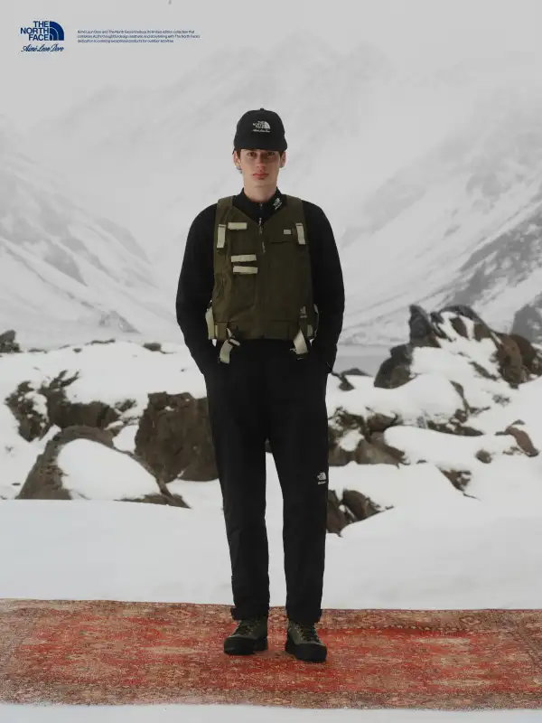 FW26_TNF_Lookbook 7.jpg