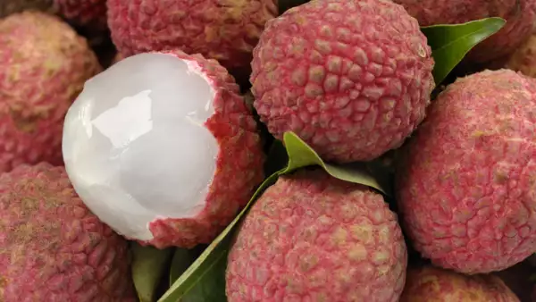 Lychees (Litchi chinensis)