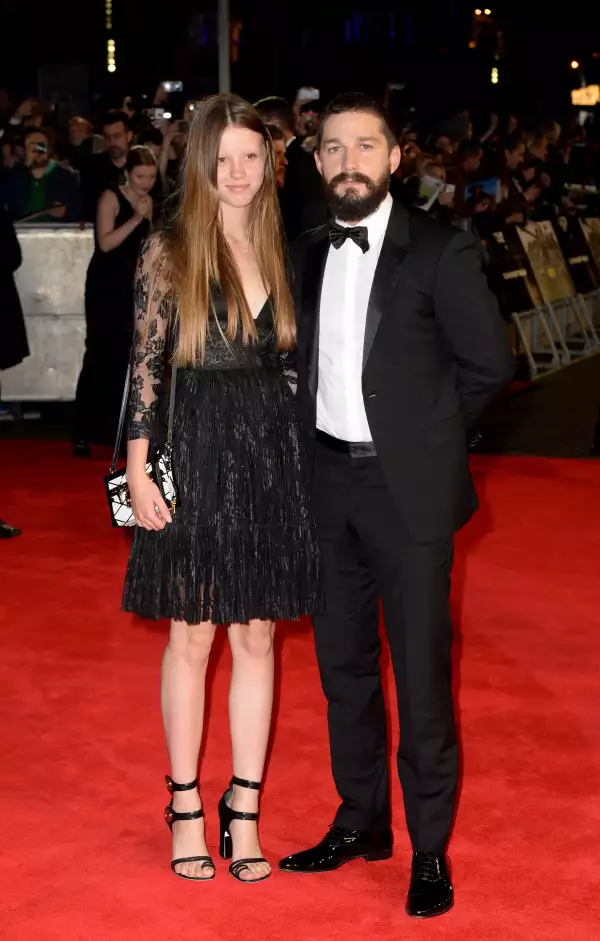 Mia-Goth-Shia-LaBeouf