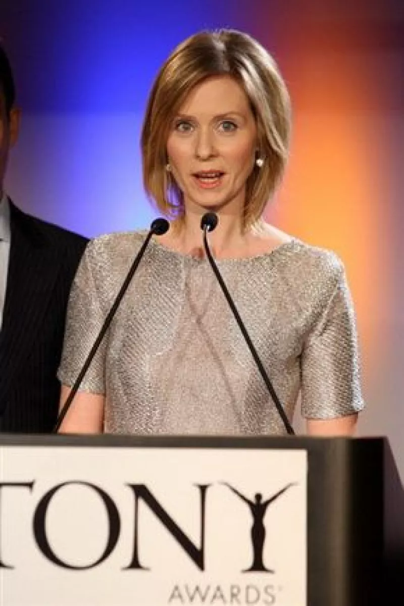 El musical basado en el hijo de un trabajador de una mina de carbón que sueña con ser bailarín, se alzó con 15 candidaturas, el mayor número desde el 2001.