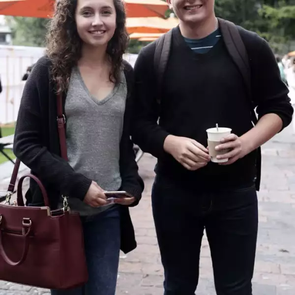 Alejandra Aburto y Eduardo Robles