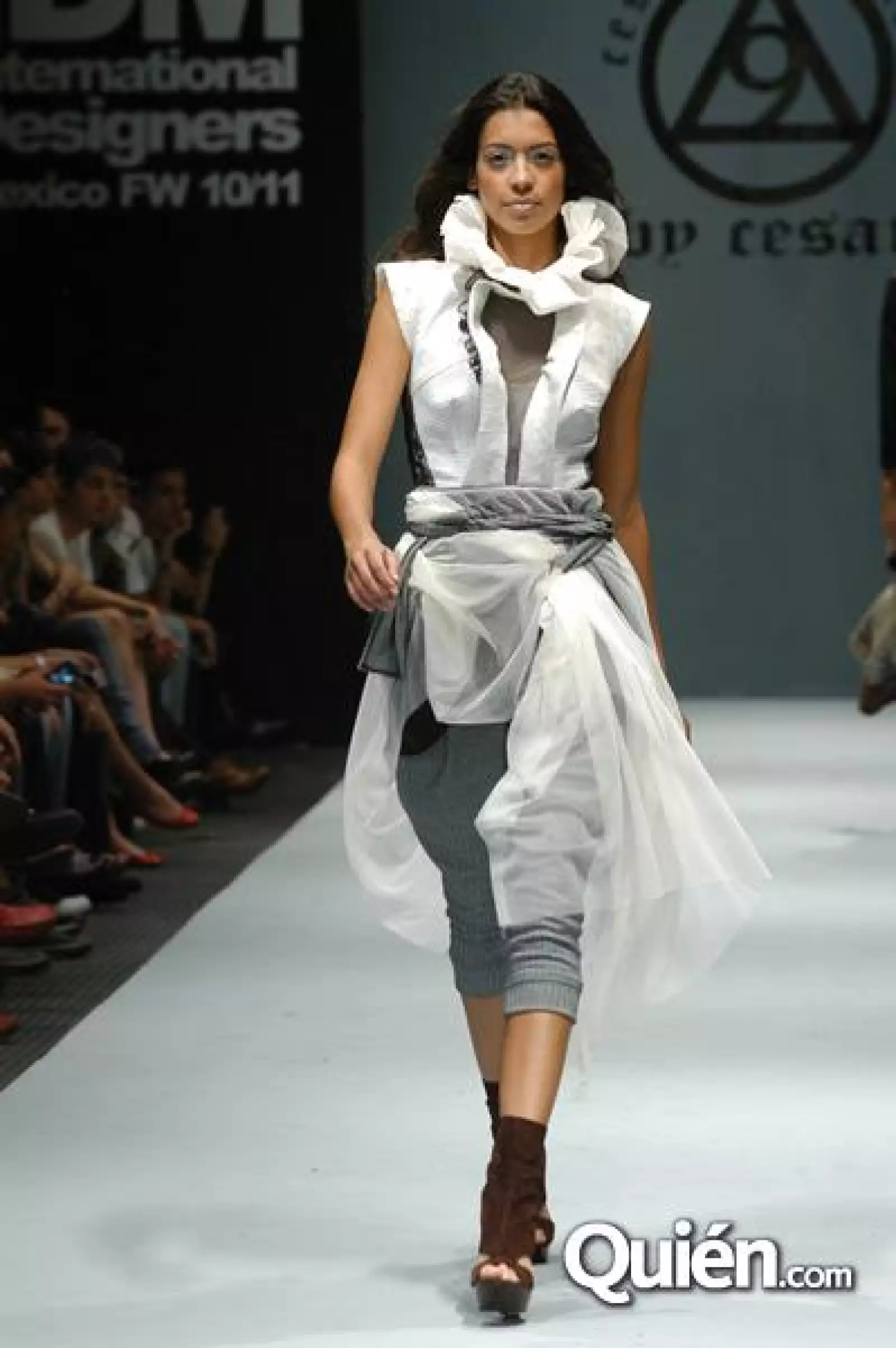 IDM Pasarela César Arellanes