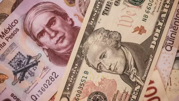 Peso mexicano a dólar hoy, 7 de enero: pierde terreno a la espera de datos económicos de EU y México
