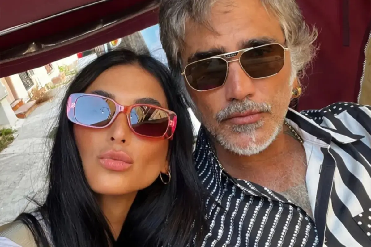 Alejandro Fernández y Karla Laveaga vacaciones de verano en Europa fotos