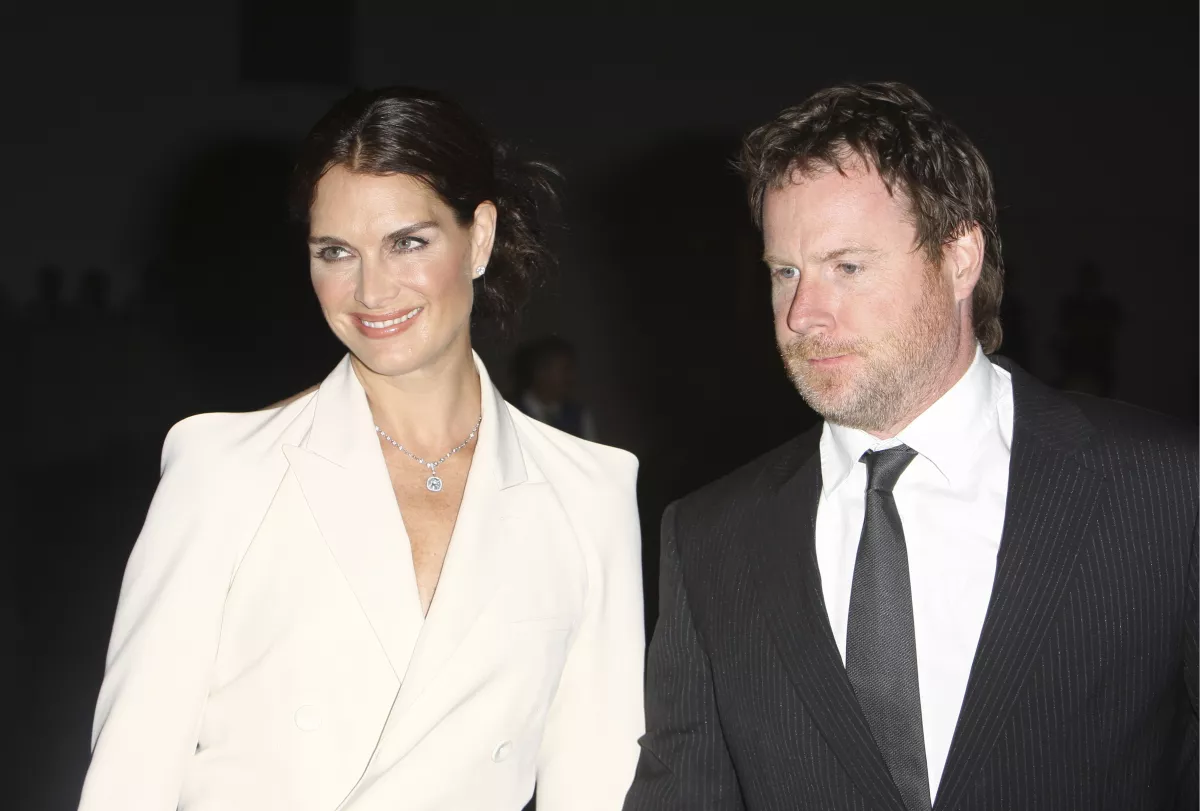 Brooke Shields y Chris Henchy