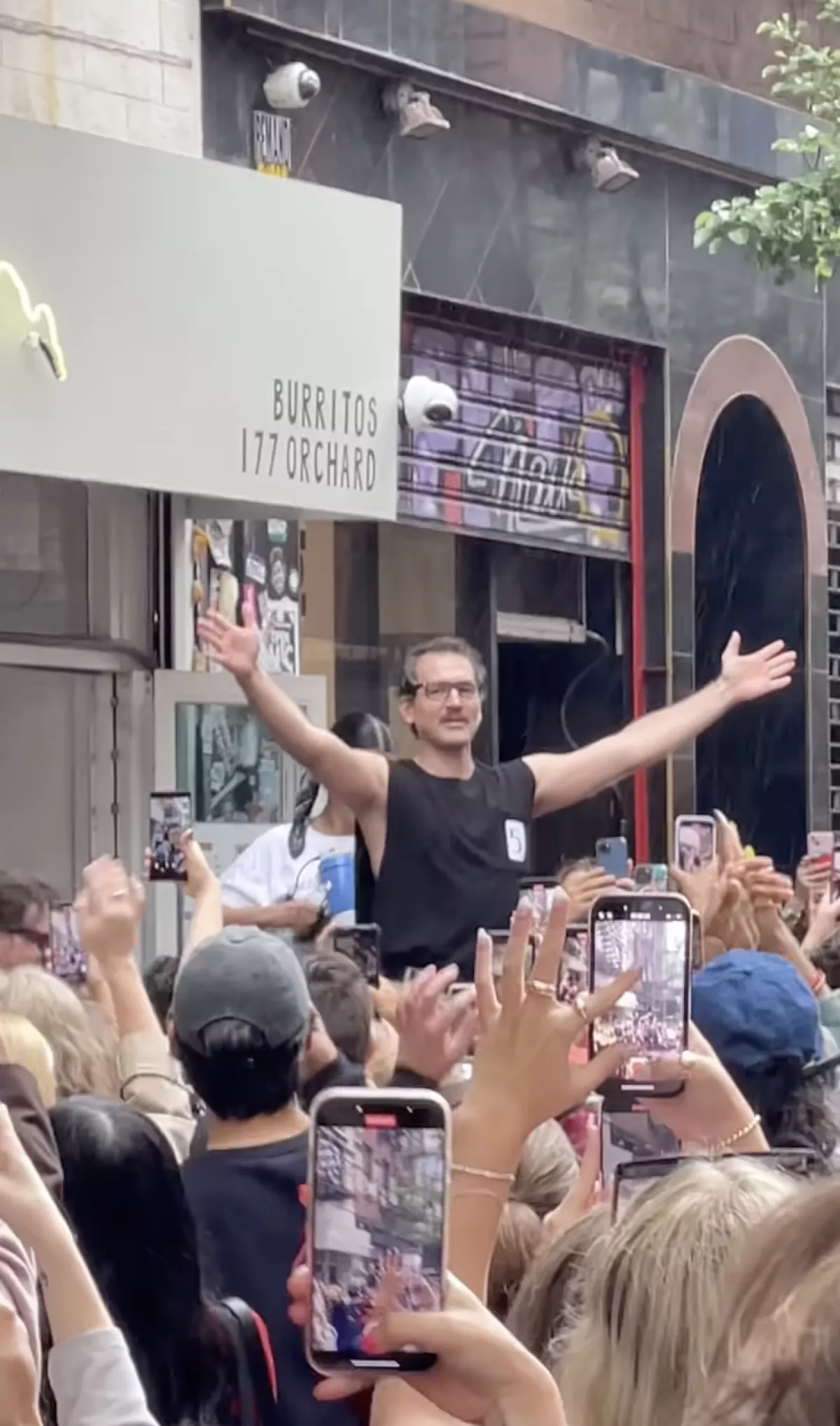 george-gountas-pedro-pascal-concurso-dobles