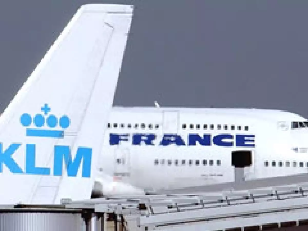 Air France-KLM no renovará los contratos de corto plazo ni reemplazará los puestos de personal que queden vacantes. (Foto: Archivo AP)