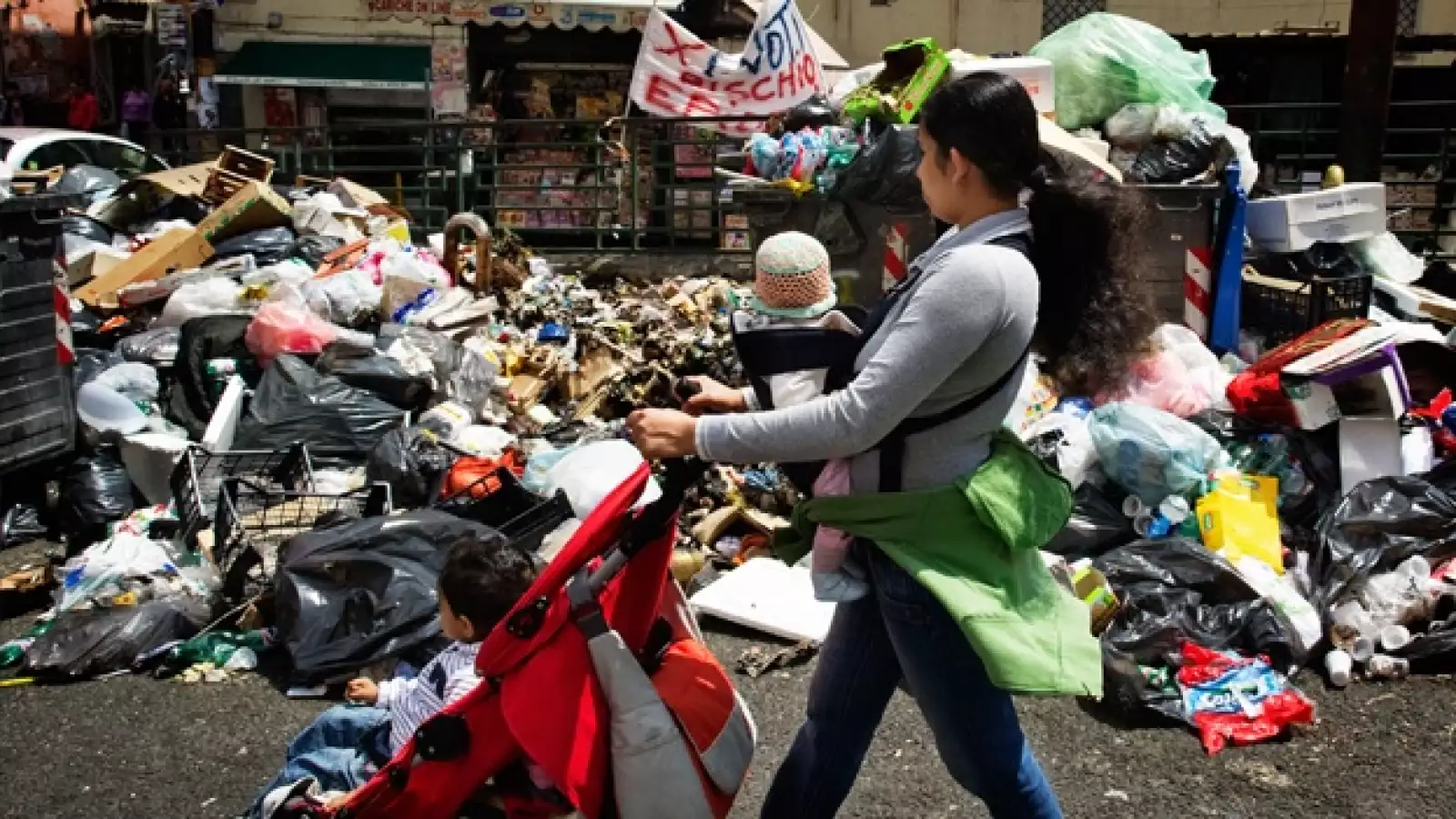 basura italia crisis