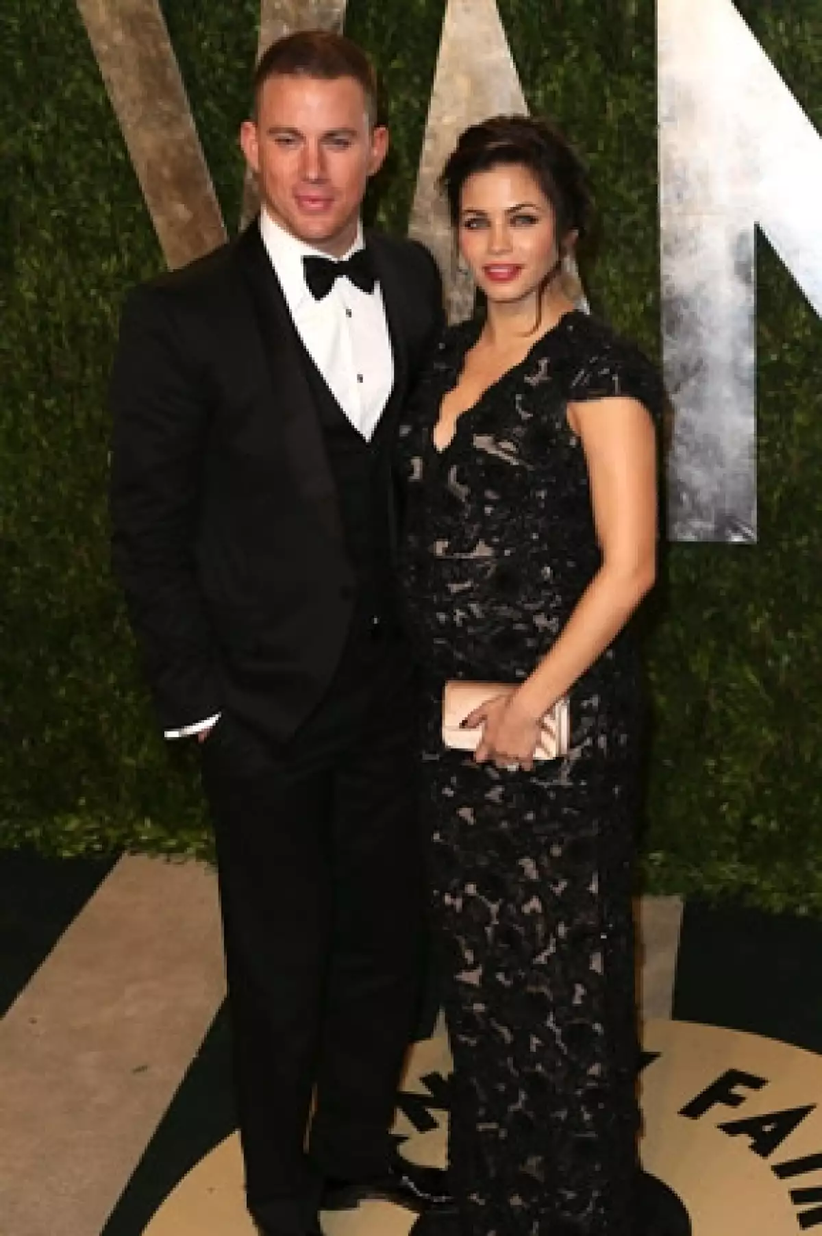 Aunque la pareja no ha querido dar detalles de su primogénita, de acuerdo a la revista Us, el actor y su esposa Jenna recibieron a una pequeña.