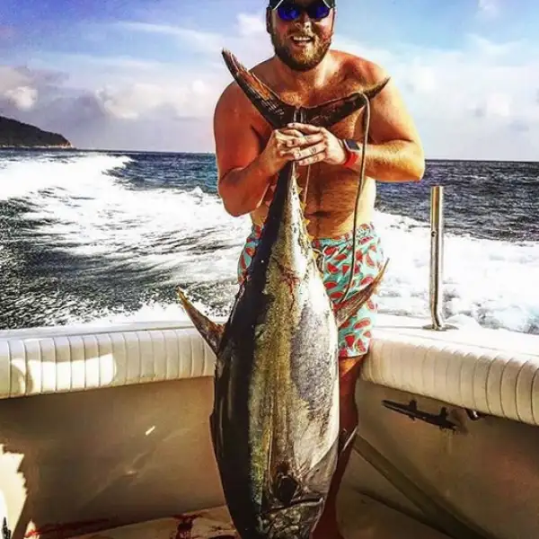 Diego Jenkins practicó su hobby favorito en Acapulco.