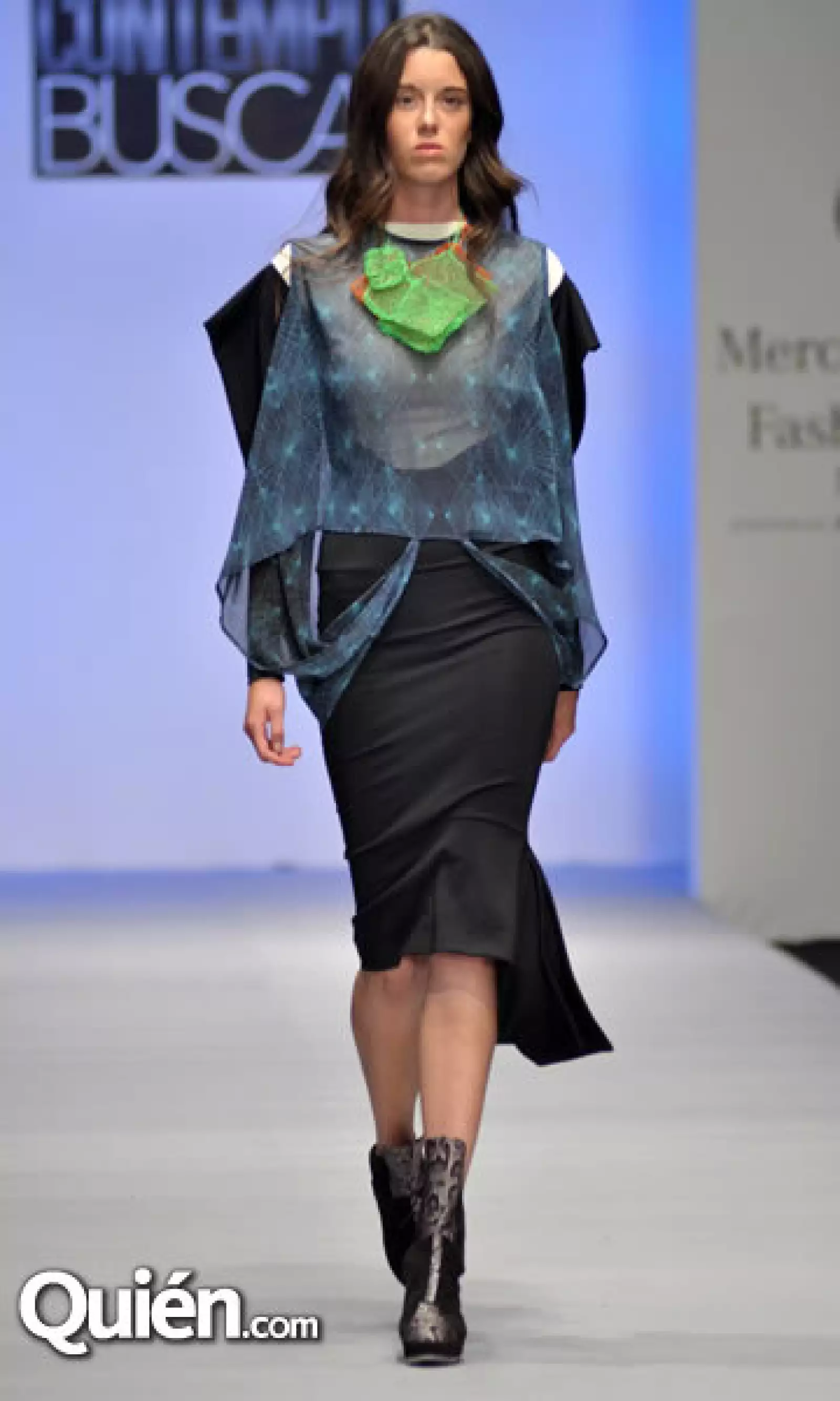 Pasarela Contempo