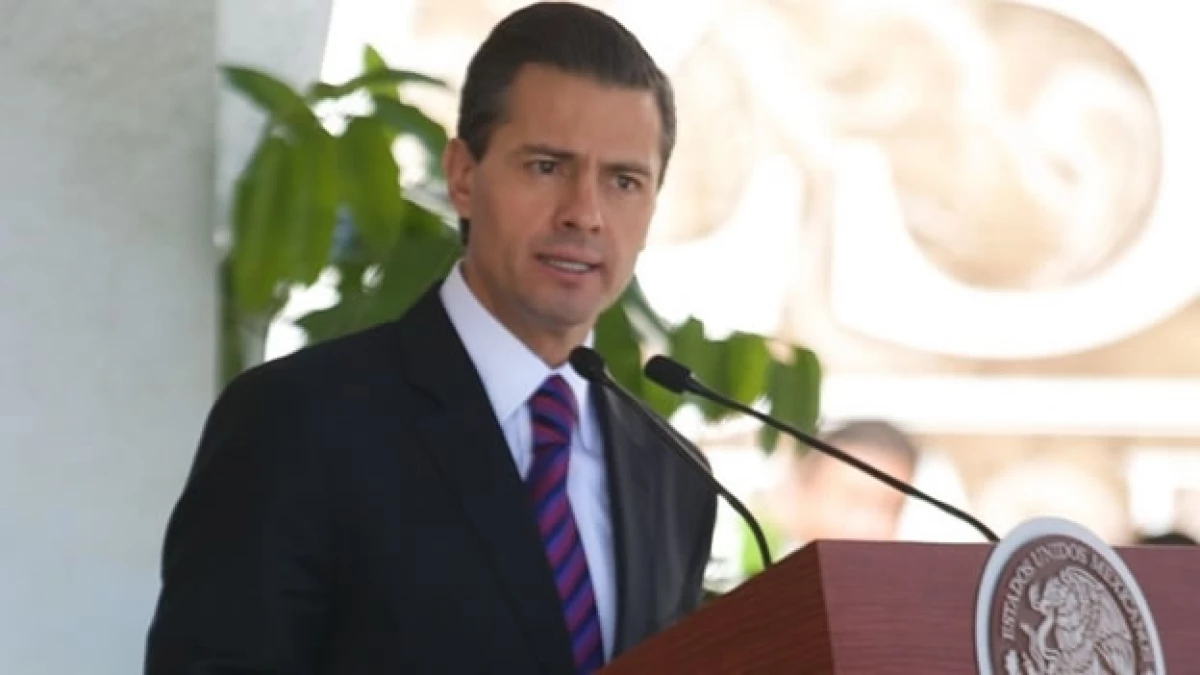 El presidente Enrique Peña Nieto durante su mensaje en el Día de la Armada