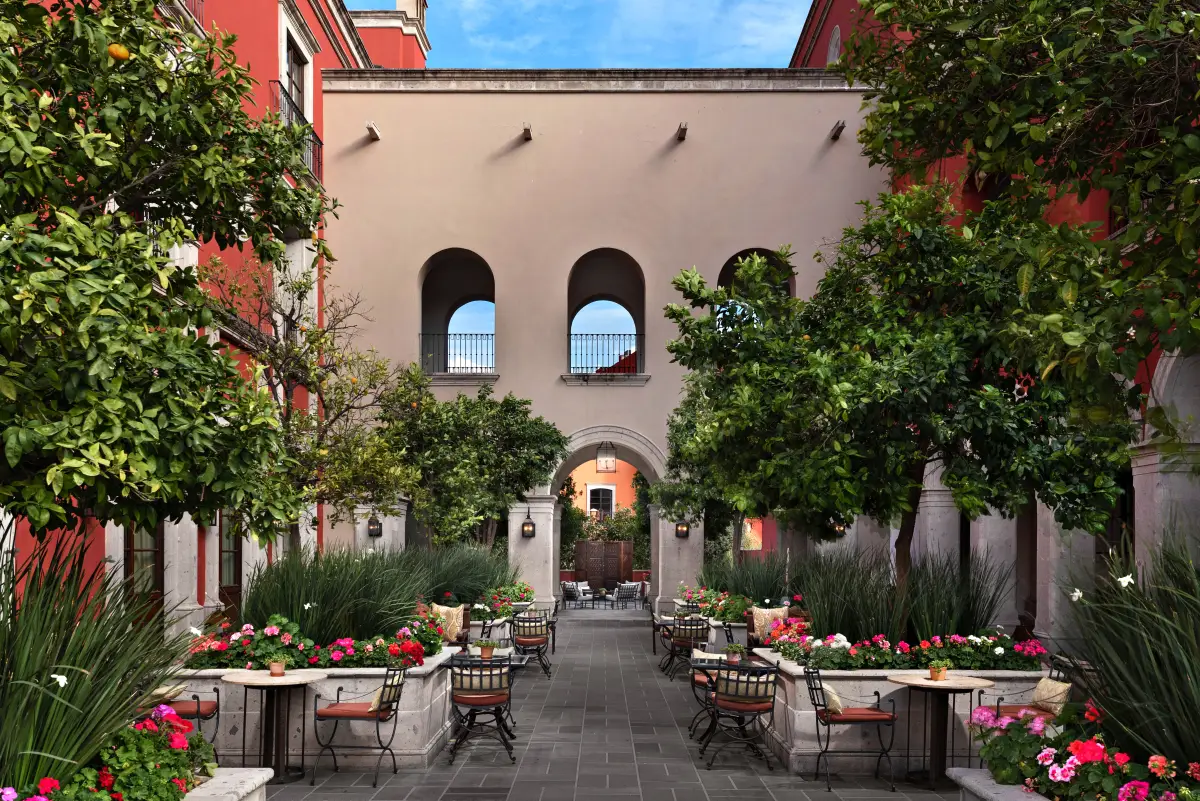 Celebra a mamá en Rosewood San Miguel 
