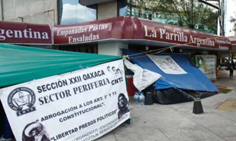 El Jefe de Gobierno insistió en la necesidad de que se libere toda la circulación de Plaza de la República. (Foto: Cuartoscuro)
