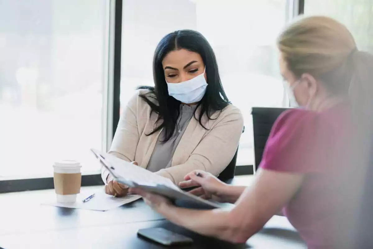 Redes de apoyo color violeta en tiempos de pandemia