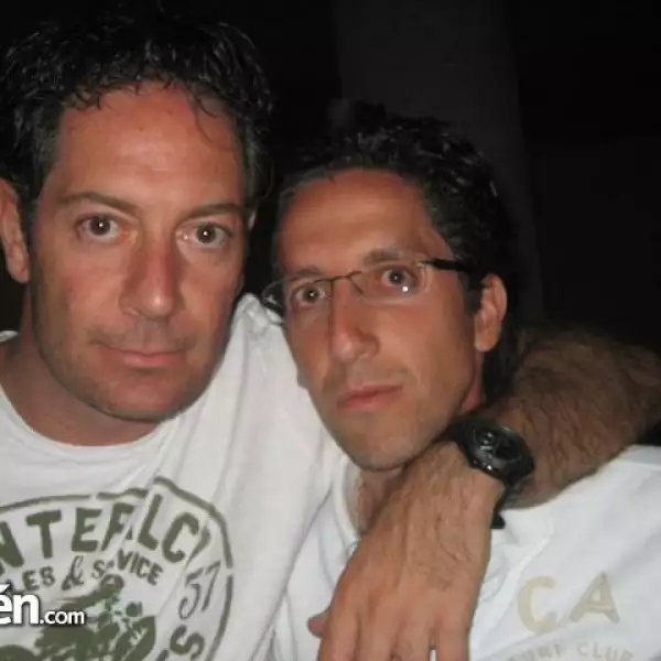 Alan Dayan,David Husny