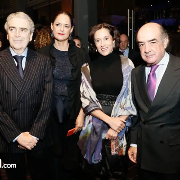 Rafael y Mariana Tovar y de Teresa con Consuelo y Luis Téllez